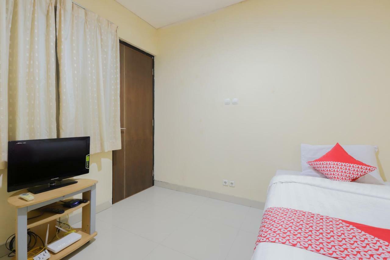 Oyo 968 Tirthankara Residence Jakarta Exterior photo